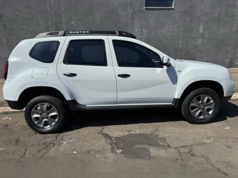 RENAULT Duster 1.6 16V 4P FLEX DYNAMIQUE AUTOMTICO CVT, Foto 4