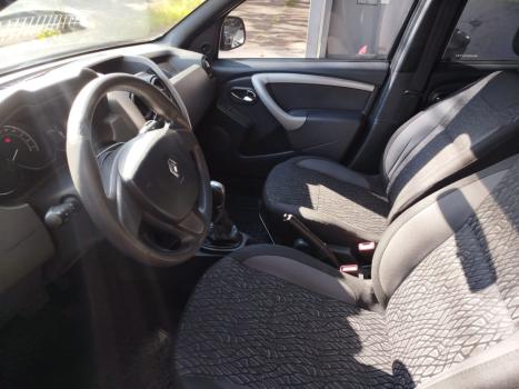 RENAULT Duster 1.6 16V 4P FLEX SCE AUTHENTIQUE X-TRONIC AUTOMTICO, Foto 9