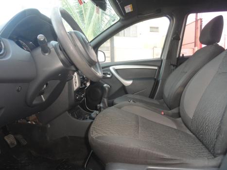 RENAULT Duster 1.6 16V 4P FLEX SCE EXPRESSION, Foto 16