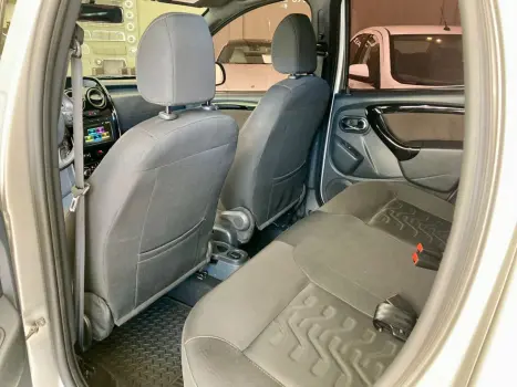 RENAULT Duster 1.6 16V 4P FLEX DYNAMIQUE AUTOMTICO CVT, Foto 25