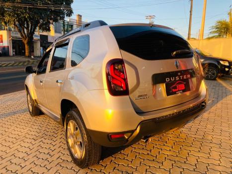 RENAULT Duster 1.6 16V 4P FLEX SCE AUTHENTIQUE X-TRONIC AUTOMTICO, Foto 5