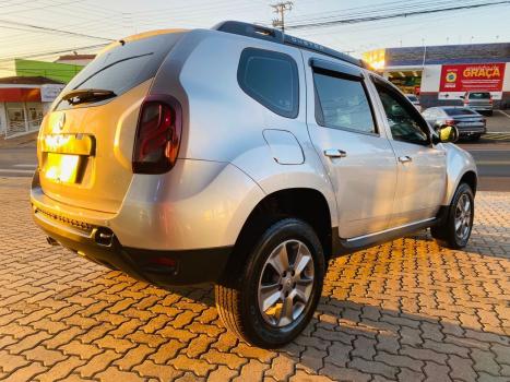 RENAULT Duster 1.6 16V 4P FLEX SCE AUTHENTIQUE X-TRONIC AUTOMTICO, Foto 6