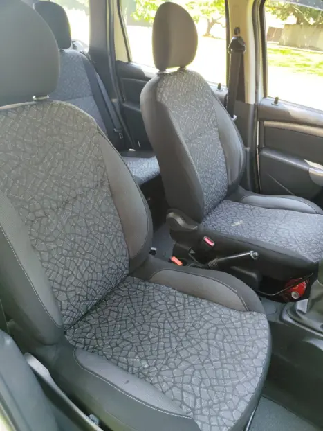 RENAULT Duster 1.6 16V 4P FLEX EXPRESSION, Foto 10