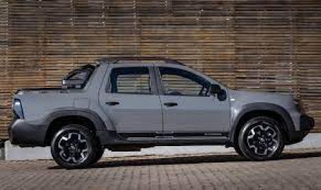 RENAULT Duster Oroch 1.3 16V 4P OUTSIDER TURBO TCe AUTOMTICO CVT, Foto 2