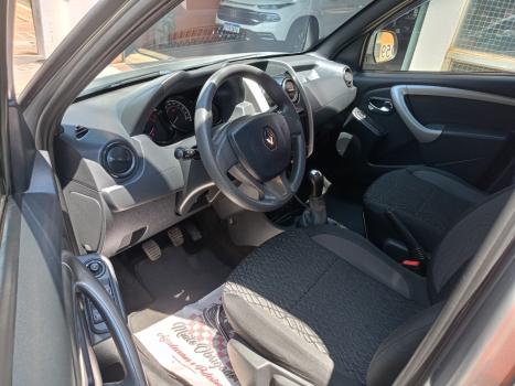 RENAULT Duster Oroch 1.6 16V 4P FLEX EXPRESSION, Foto 2