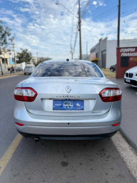 RENAULT Fluence 2.0 16V 4P FLEX PRIVILGE AUTOMTICO, Foto 7