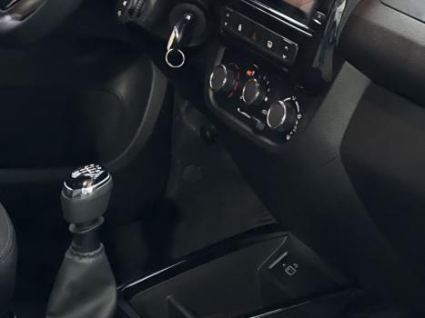 RENAULT Kwid 1.0 12V 4P SCE FLEX INTENSE, Foto 8