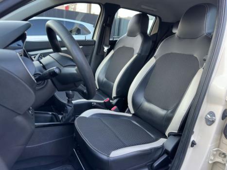 RENAULT Kwid 1.0 12V 4P SCE FLEX INTENSE, Foto 12
