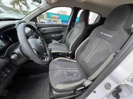 RENAULT Kwid 1.0 12V 4P SCE FLEX OUTSIDER, Foto 11