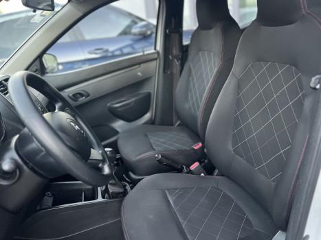 RENAULT Kwid 1.0 12V 4P SCE FLEX ZEN, Foto 10