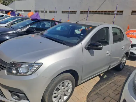 RENAULT Logan 1.0 12V 4P FLEX SCE ZEN, Foto 4