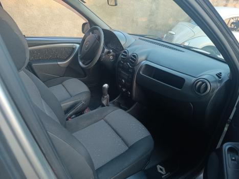 RENAULT Logan 1.6 16V 4P FLEX EXPRESSION, Foto 7