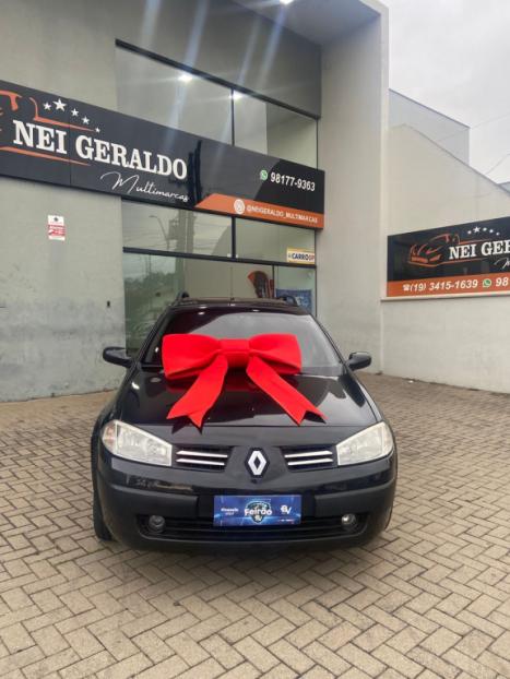 RENAULT Megane Grand Tour 1.6 16V 4P FLEX DYNAMIQUE, Foto 2