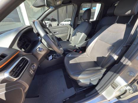RENAULT Oroch 1.3 16V 4P OUTSIDER TURBO TCe AUTOMTICO CVT, Foto 10