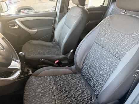RENAULT Oroch 1.6 16V 4P EXPRESS FLEX, Foto 8
