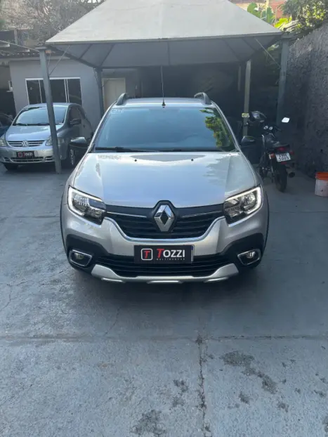 RENAULT Sandero 1.0 12V 4P FLEX SCE ZEN, Foto 2