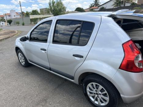 RENAULT Sandero 1.0 16V 4P FLEX EXPRESSION, Foto 2