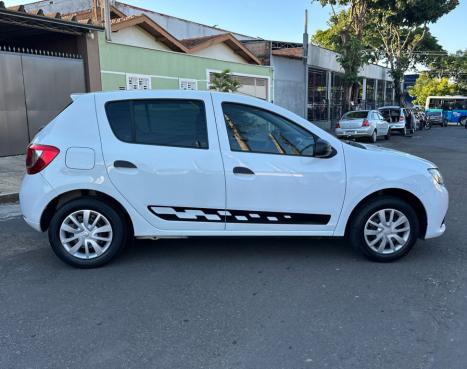 RENAULT Sandero 1.0 4P FLEX AUTHENTIQUE, Foto 8