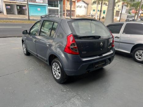 RENAULT Sandero 1.0 16V 4P FLEX EXPRESSION, Foto 2