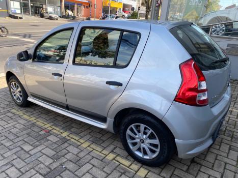 RENAULT Sandero 1.0 16V 4P FLEX EXPRESSION, Foto 4