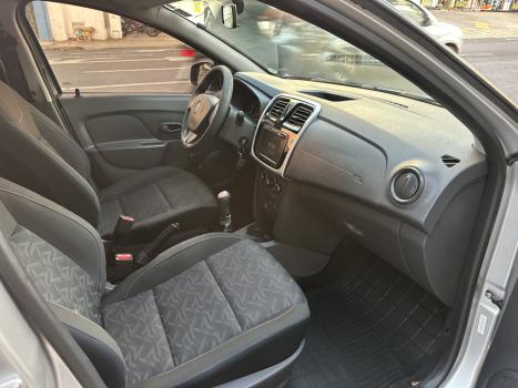 RENAULT Sandero 1.0 16V 4P FLEX AUTHENTIQUE, Foto 9