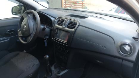 RENAULT Sandero 1.0 16V 4P FLEX AUTHENTIQUE, Foto 4