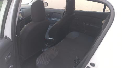 RENAULT Sandero 1.0 16V 4P FLEX AUTHENTIQUE, Foto 5