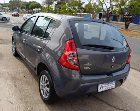 RENAULT Sandero 1.0 4P FLEX AUTHENTIQUE, Foto 7