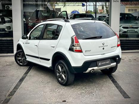 RENAULT Sandero 1.6 16V 4P FLEX STEPWAY AUTOMTICO, Foto 3