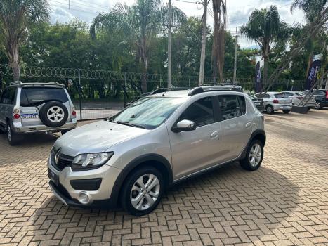 RENAULT Sandero 1.6 16V 4P FLEX STEPWAY RIP CURL, Foto 2