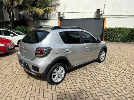 RENAULT Sandero 1.6 16V 4P FLEX STEPWAY RIP CURL, Foto 6