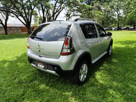 RENAULT Sandero 1.6 4P FLEX STEPWAY, Foto 9