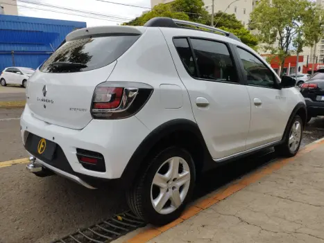RENAULT Sandero 1.6 16V 4P FLEX SCE STEPWAY EXPRESSION, Foto 3