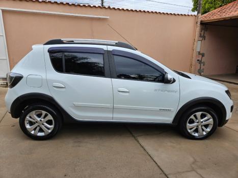 RENAULT Sandero 1.6 16V 4P FLEX SCE STEPWAY, Foto 4
