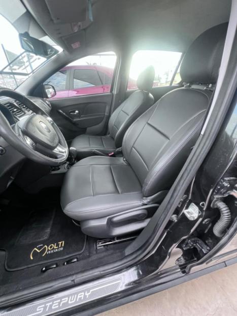 RENAULT Sandero 1.6 16V 4P FLEX STEPWAY AUTOMTICO, Foto 8