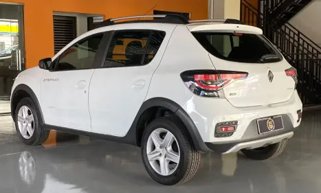RENAULT Sandero 1.6 16V 4P FLEX STEPWAY, Foto 6