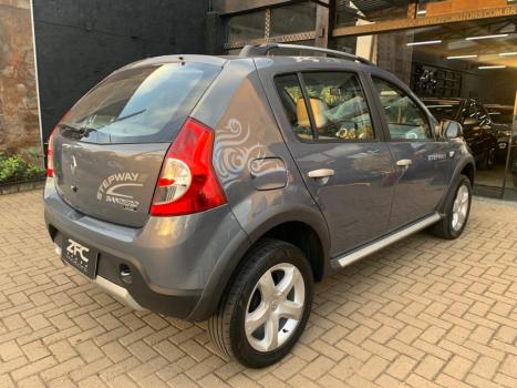RENAULT Sandero 1.6 16V 4P FLEX STEPWAY, Foto 6