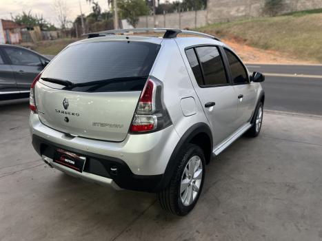 RENAULT Sandero 1.6 4P FLEX STEPWAY, Foto 5
