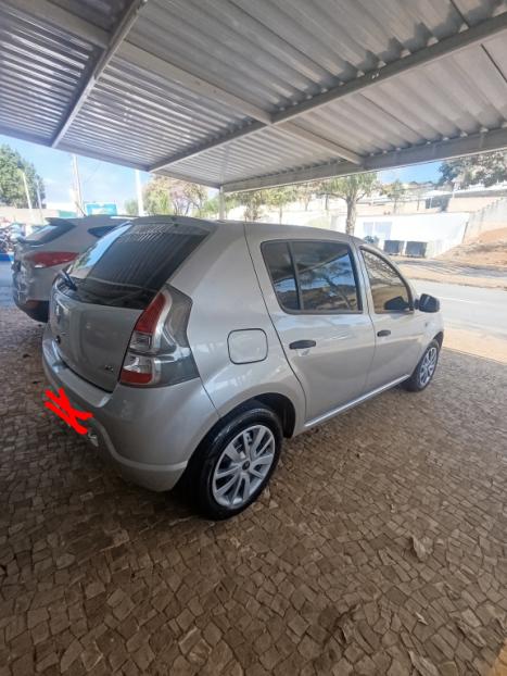 RENAULT Sandero 1.6 16V 4P FLEX SCE EXPRESSION, Foto 2