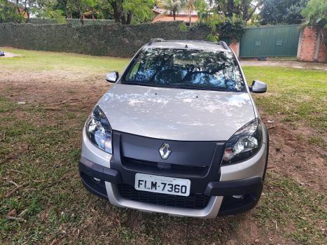 RENAULT Stepway 1.6 16V 4P FLEX INTENSE X-TONIC AUTOMTICO CVT, Foto 4