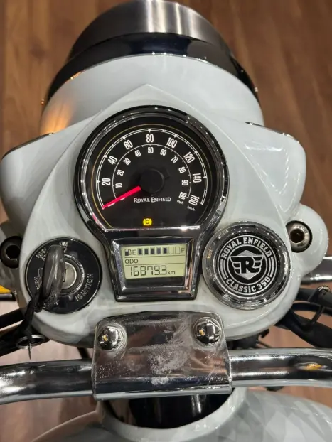 ROYAL ENFIELD Classic 350 ABS, Foto 7