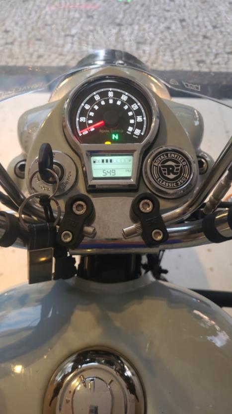 ROYAL ENFIELD Classic 350 ABS, Foto 4