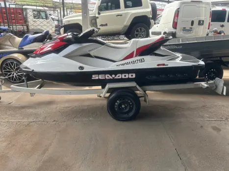 SEA DOO GTS 130 130 HP, Foto 2