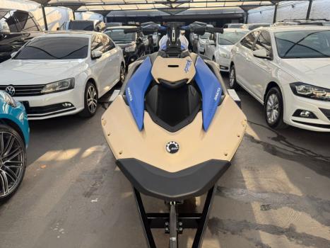 SEA DOO Spark Trixx 900 , Foto 2