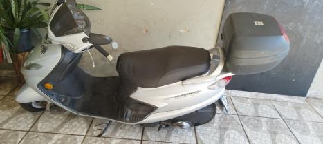 SUZUKI Burgman 125 , Foto 1