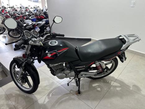 SUZUKI GSR 125 , Foto 4