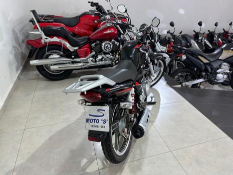 SUZUKI GSR 125 , Foto 5