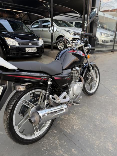 SUZUKI GSR 150 I, Foto 7