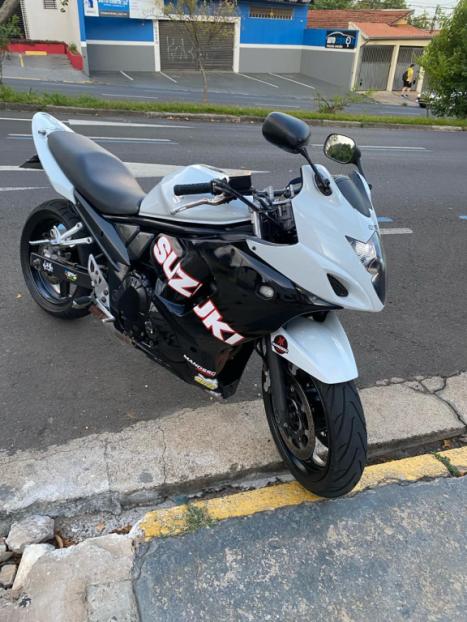 SUZUKI GSX 650 F , Foto 3