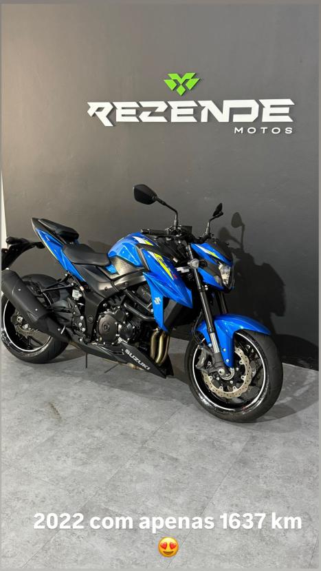 SUZUKI GSX 750 F , Foto 2